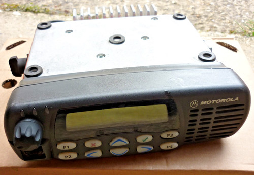 Motorola gm360 uhf mobile - motorola, two