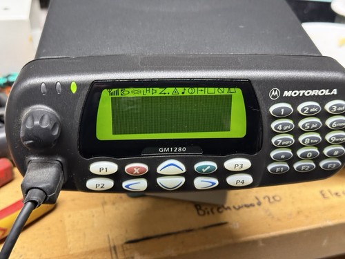 Motorola gm1280 uhf trunked - gm1280,