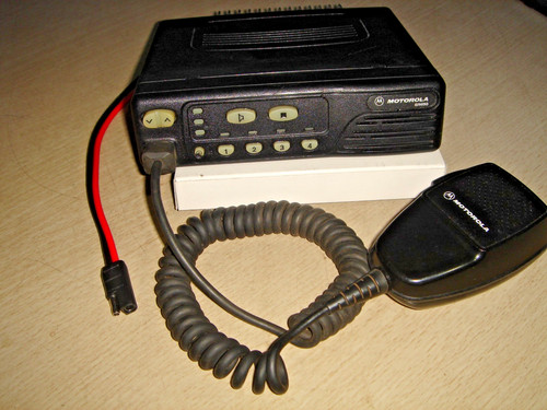 Motorola gm950 vhf 136 174mhz - motorola,